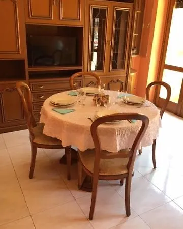 דירה Casa Arcobaleno קליארי